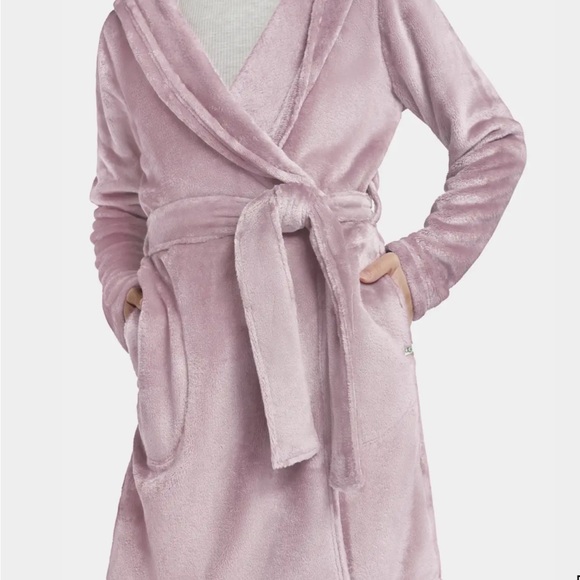 UGG Other - NWT UGG Plush long sleeve robe with belt in Dusk which is a light pink color